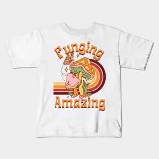 Funging Amazing - 70s vibe Kids T-Shirt